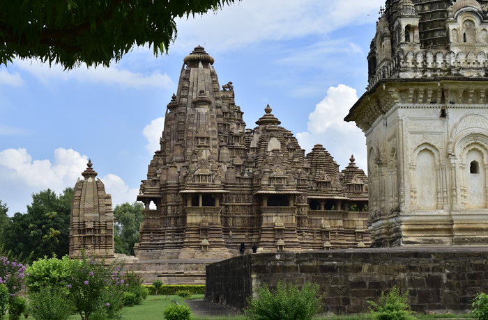 Golden Triangle With Orchha Khajuraho